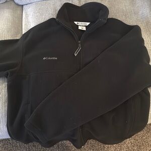 Columbia long sleeve full zip front fleece jacket.